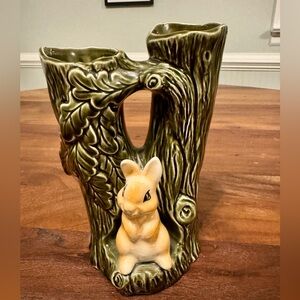 Vintage 1960s MCM Woodland Rabbit Tree Vase England Sylvac 4243